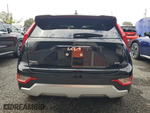 2025 Kia Niro LX with VIN KNDCP3LE6S5214451, listed as a Copart auction lot 81022254 with 15 mi miles and Clean Title. Bid and sale history available at carsss.com. Image 6.
