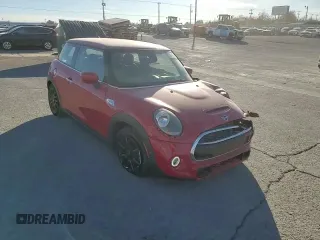 2020 MINI Hardtop Cooper S z VIN WMWXR5C06L2M24074, wystawiony jako Copart lot #82985484 z przebiegiem 49 536 mil mil oraz Szkoda całkowita • Salvage title. Historia ofert i sprzedaży dostępna na DreamBid. Obrazek 10.