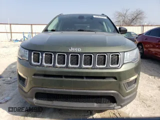 2021 Jeep Compass Sport with VIN 3C4NJDAB4MT510581, listed as a Copart auction lot 43903255 with 67,496 mi miles and Salvage title. Bid and sale history available at DreamBid. Image 5.