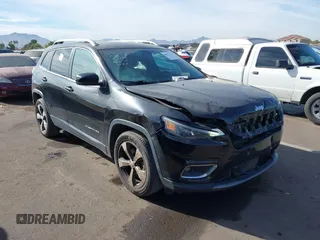 2019 Jeep Cherokee Limited with VIN 1C4PJLDB1KD455802, listed as a IAAI auction lot 40872153 with 82,986 mi miles and . Bid and sale history available at DreamBid. Image 1.