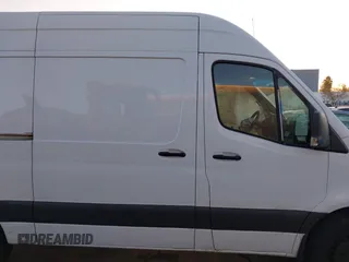 2021 Mercedes-Benz Sprinter Cargo with VIN W1Y4EBHY9MT057970, listed as a IAAI auction lot 38416320 with 32,055 mi miles and . Bid and sale history available at carsss.com. Image 13.