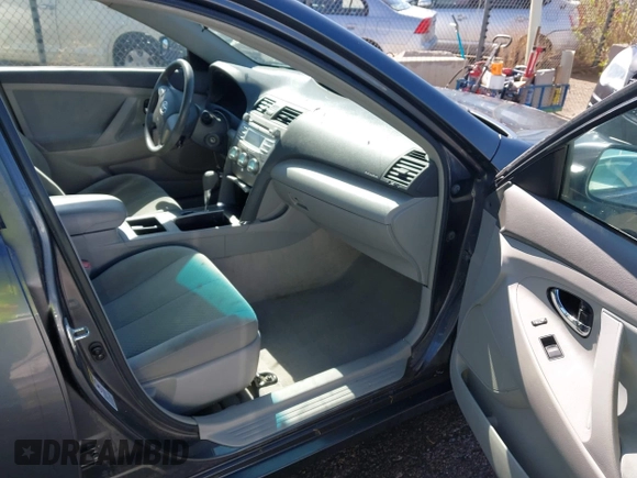2009 Toyota Camry with VIN 4T1BE46K69U395703, listed as a IAAI auction lot 42066958 with 140,260 mi miles. Bid and sale history available at carsss.com. Image 5.