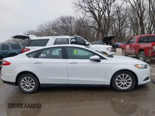 2015 Ford Fusion S with VIN 3FA6P0G70FR219905, listed as a IAAI auction lot 41228828 with 62,030 mi miles and . Bid and sale history available at carsss.com. Image 13.