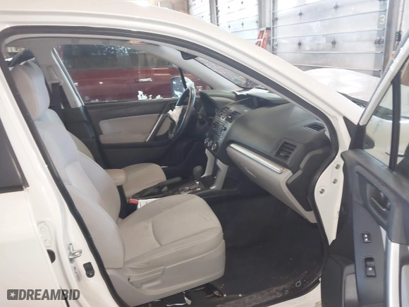 2015 Subaru Forester 2.5i Premium with VIN JF2SJADCXFH568428, listed as a IAAI auction lot 41876284 with 138,864 mi miles. Bid and sale history available at carsss.com. Image 5.