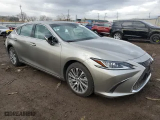 2019 Lexus ES with VIN 58ABZ1B13KU021015, listed as a Copart auction lot 49738615 with 25,636 mi miles and Salvage Title. Bid and sale history available at carsss.com. Image 4.