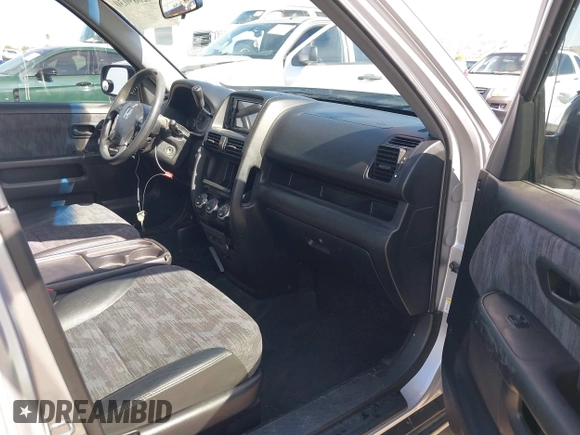 2003 Honda CR-V LX with VIN JHLRD68523C016222, listed as a IAAI auction lot 42089030 with 160,280 mi miles and . Bid and sale history available at DreamBid. Image 5.