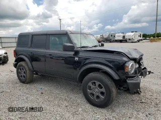 2022 Ford Bronco with VIN 1FMDE5BH5NLA89889, listed as a Copart auction lot 56490255 with 21,913 mi miles and Salvage title. Bid and sale history available at DreamBid. Image 4.