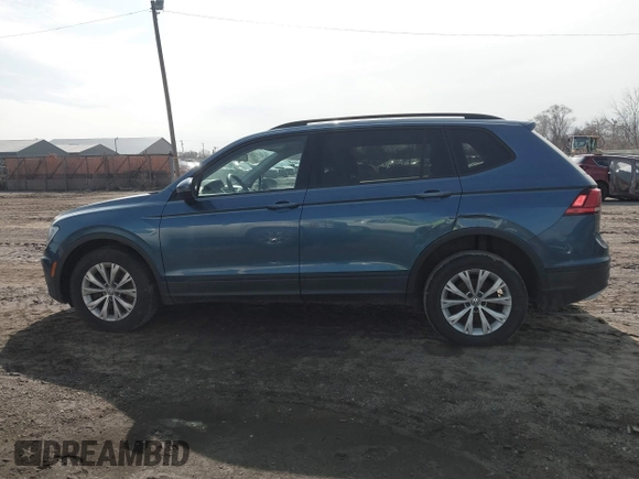 2018 Volkswagen Tiguan S with VIN 3VV1B7AX6JM108786, listed as a IAAI auction lot 41708099 with 162,289 mi miles and . Bid and sale history available at DreamBid. Image 14.