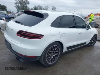 2016 Porsche Macan S with VIN WP1AB2A52GLB51109, listed as a IAAI auction lot 41782517 with 96,218 mi miles and . Bid and sale history available at DreamBid. Image 4.