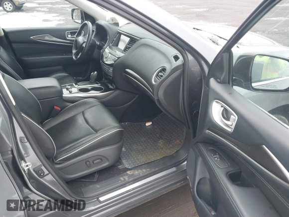 2019 Infiniti QX60 Luxe with VIN 5N1DL0MM3KC532832, listed as a IAAI auction lot 41576352 with 68,691 mi miles and . Bid and sale history available at DreamBid. Image 5.