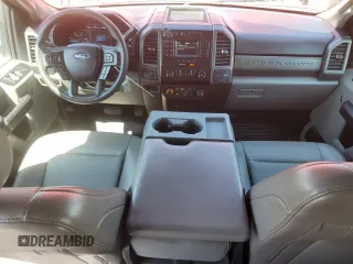 2020 Ford F-350 с VIN 1FD8W3FT2LEE49333, выставлен на аукционе Copart как лот 54016165 с пробегом 21 765 миль миль и Списание • Salvage title. История ставок и продаж доступна на DreamBid. Изображение 8.