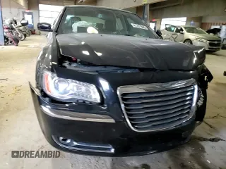 2014 Chrysler 300 z VIN 2C3CCAAG6EH136453, wystawiony jako Copart lot #41767885 z przebiegiem Nie podano mil oraz Szkoda całkowita • Salvage title. Historia ofert i sprzedaży dostępna na DreamBid. Obrazek 11.