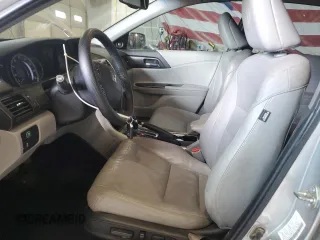 2015 Honda Accord EX-L с VIN 1HGCR2F86FA033827, выставлен на аукционе Copart как лот 89007255 с пробегом 205 834 миль миль и Списание • Salvage title. История ставок и продаж доступна на DreamBid. Изображение 7.