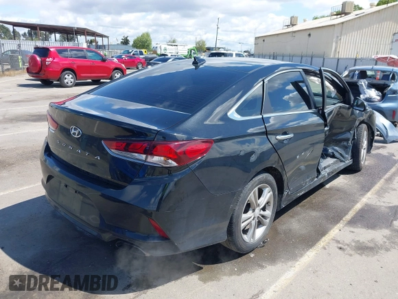 2018 Hyundai Sonata SEL with VIN 5NPE34AFXJH666455, listed as a IAAI auction lot 41939513 with 119,290 mi miles and . Bid and sale history available at carsss.com. Image 4.