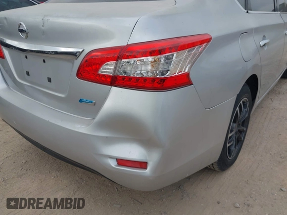 2014 Nissan Sentra S with VIN 3N1AB7APXEY212696, listed as a IAAI auction lot 42158772 with 75,998 mi miles and . Bid and sale history available at DreamBid. Image 12.