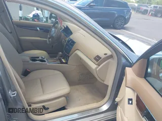 2008 Mercedes-Benz C 300 Sport с VIN WDDGF54X58F133255, выставлен на аукционе IAAI как лот 42543589 с пробегом 47 072 миль миль и . История ставок и продаж доступна на DreamBid. Изображение 5.