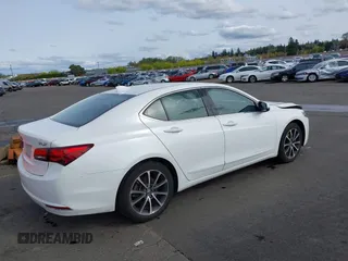 2015 Acura TLX V6 z VIN 19UUB2F30FA012923, wystawiony jako IAAI lot #42000107 z przebiegiem 101 133 mil mil oraz . Historia ofert i sprzedaży dostępna na DreamBid. Obrazek 4.