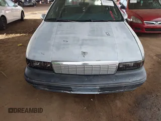1992 Chevrolet Caprice with VIN 1G1BL53E1NR119546, listed as a IAAI auction lot 41461158 with 140,234 mi miles and . Bid and sale history available at DreamBid. Image 6.