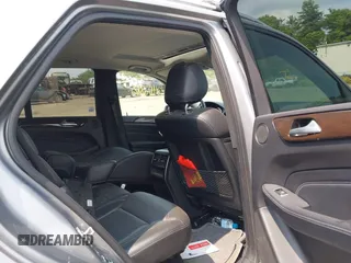 2014 Mercedes-Benz M 350 с VIN 4JGDA5HB2EA389089, выставлен на аукционе IAAI как лот 42402880 с пробегом 102 732 миль миль и . История ставок и продаж доступна на DreamBid. Изображение 8.