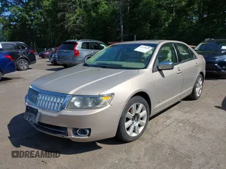 2007 Lincoln MKZ z VIN 3LNHM26T27R627910, wystawiony jako IAAI lot #42399022 z przebiegiem 245 768 mil mil oraz . Historia ofert i sprzedaży dostępna na DreamBid. Obrazek 2.