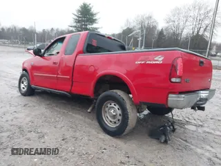 2003 Ford F-150 XL z VIN 1FTRX18L23NA59131, wystawiony jako IAAI lot #41208547 z przebiegiem Nie podano mil oraz . Historia ofert i sprzedaży dostępna na DreamBid. Obrazek 3.