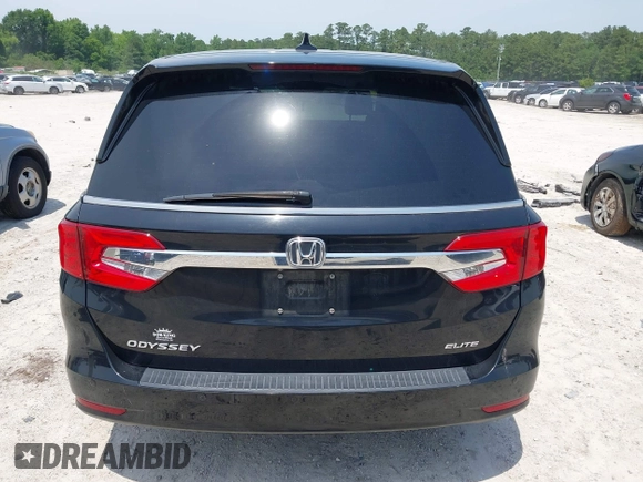 2018 Honda Odyssey Elite z VIN 5FNRL6H91JB109378, wystawiony jako IAAI lot #42270766 z przebiegiem 156 873 mil mil oraz . Historia ofert i sprzedaży dostępna na DreamBid. Obrazek 16.
