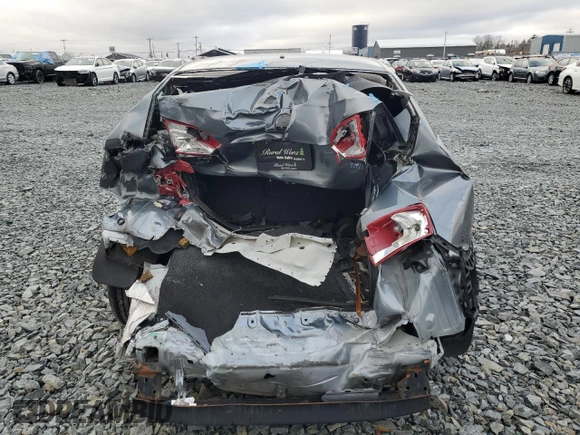 2014 Volkswagen Jetta with VIN 3VWWL7AJ0EM253922, listed as a Copart auction lot 41863685 with 226,765 mi miles and Salvage title. Bid and sale history available at DreamBid. Image 6.