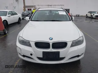 2012 BMW 3 Series 328i xDrive with VIN WBAUU3C50CA543357, listed as a IAAI auction lot 38635586 with 85,220 mi miles and . Bid and sale history available at DreamBid. Image 12.