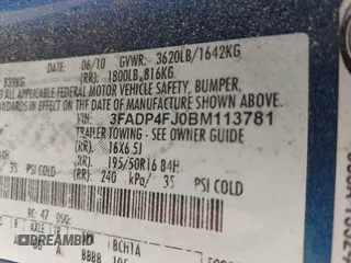 2011 Ford Fiesta SES with VIN 3FADP4FJ0BM113781, listed as a IAAI auction lot 41733662 with 191,092 mi miles. Bid and sale history available at carsss.com. Image 9.