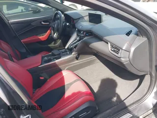 2022 Acura TLX w/A-Spec Package z VIN 19UUB5F53NA002629, wystawiony jako IAAI lot #41836622 z przebiegiem 51 815 mil mil oraz . Historia ofert i sprzedaży dostępna na DreamBid. Obrazek 5.