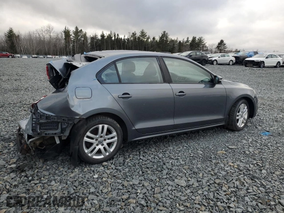 2014 Volkswagen Jetta with VIN 3VWWL7AJ0EM253922, listed as a Copart auction lot 41863685 with 226,765 mi miles and Salvage title. Bid and sale history available at DreamBid. Image 3.