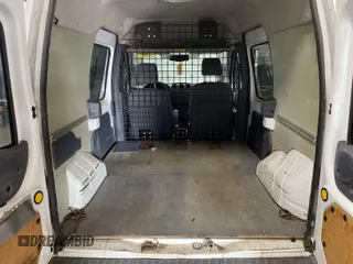 2011 Ford Transit Connect XL z VIN NM0LS6AN7BT059548, wystawiony jako IAAI lot #42554333 z przebiegiem 181 085 mil mil oraz . Historia ofert i sprzedaży dostępna na DreamBid. Obrazek 1.