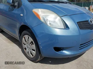 2008 Toyota Yaris with VIN JTDJT903385184035, listed as a IAAI auction lot 42048168 with 140,603 mi miles. Bid and sale history available at carsss.com. Image 6.