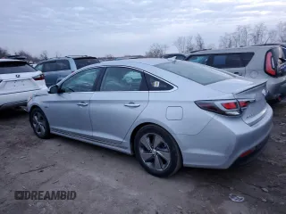 2017 Hyundai Sonata Hybrid Limited with VIN KMHE34L33HA068837, listed as a Copart auction lot 81368983 with 41,202 mi miles. Bid and sale history available at carsss.com. Image 2.