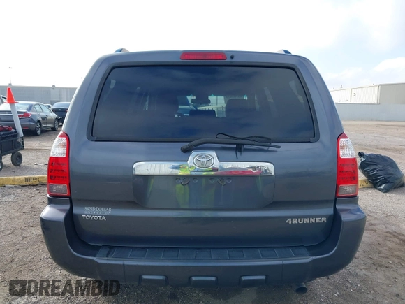 2006 Toyota 4Runner SR5 with VIN JTEZU14R368041481, listed as a IAAI auction lot 40765024 with 120,357 mi miles and . Bid and sale history available at DreamBid. Image 17.