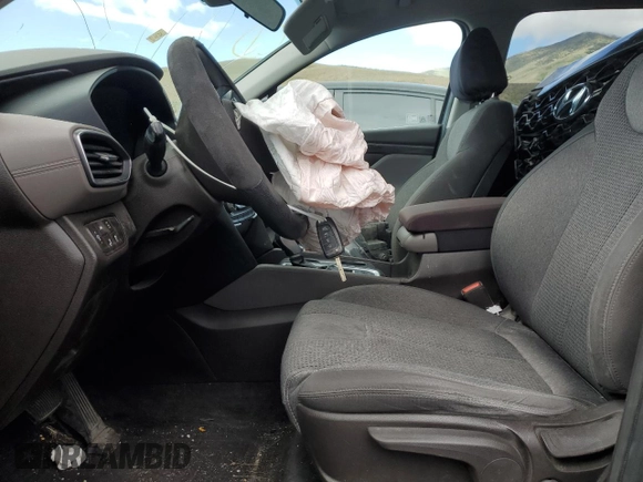 2019 Hyundai Santa Fe SE with VIN 5NMS2CAD9KH010261, listed as a Copart auction lot 59548605 with 139,268 mi miles and Salvage title. Bid and sale history available at DreamBid. Image 7.