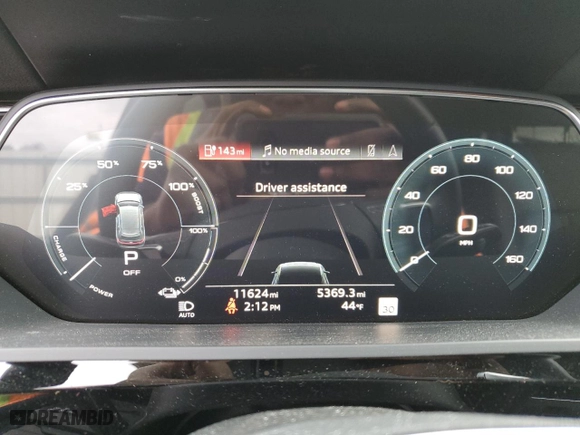 2022 Audi e-tron Premium Plus with VIN WA1LAAGE5NB032014, listed as a Copart auction lot 36308553 with 11,624 mi miles. Bid and sale history available at carsss.com. Image 9.