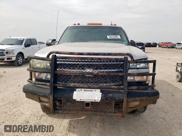 2005 Chevrolet Silverado 3500 LT z VIN 1GCJC33225F967451, wystawiony jako Copart lot #58543895 z przebiegiem 200 275 mil mil oraz Czysty tytuł • Clean title. Historia ofert i sprzedaży dostępna na DreamBid. Obrazek 5.