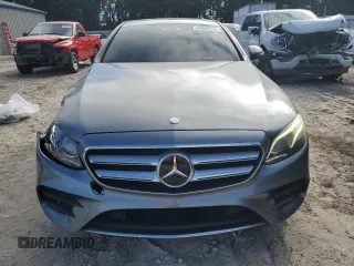 2017 Mercedes-Benz E 300 Luxury with VIN WDDZF4KBXHA063551, listed as a Copart auction lot 84860314 with 134,067 mi miles and Salvage title. Bid and sale history available at DreamBid. Image 5.