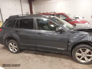 2014 Subaru Outback 3.6R Limited with VIN 4S4BRDMC1E2307307, listed as a IAAI auction lot 41812689 with 222,205 mi miles. Bid and sale history available at carsss.com. Image 13.