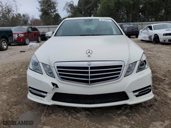 2012 Mercedes-Benz E-Class E 350 Luxury BlueTEC with VIN WDDHF2EB4CA575911, listed as a Copart auction lot 87729915 with 85,226 mi miles and Salvage Title. Bid and sale history available at carsss.com. Image 5.