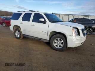 2011 GMC Yukon SLE with VIN 1GKS1AE00BR360697, listed as a Copart auction lot 88090545 with 0 mi miles and Salvage Title. Bid and sale history available at carsss.com. Image 4.