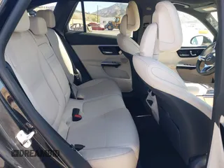 2024 Mercedes-Benz GLC 300 z VIN W1NKM4HBXRF159332, wystawiony jako IAAI lot #41529147 z przebiegiem 4 322 mil mil oraz . Historia ofert i sprzedaży dostępna na DreamBid. Obrazek 8.