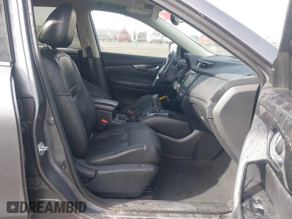2018 Nissan Rogue SV with VIN 5N1AT2MT1JC825830, listed as a IAAI auction lot 41464716 with 152,346 mi miles and . Bid and sale history available at carsss.com. Image 5.