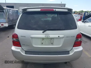 2007 Toyota Highlander w/3rd Row z VIN JTEEP21A370210215, wystawiony jako IAAI lot #42320402 z przebiegiem 166 315 mil mil oraz . Historia ofert i sprzedaży dostępna na DreamBid. Obrazek 16.
