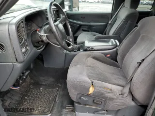2002 Chevrolet Silverado 1500 LT with VIN 2GCEK19T721290666, listed as a Copart auction lot 48002255 with 220,193 mi miles and Clean Title. Bid and sale history available at carsss.com. Image 8.