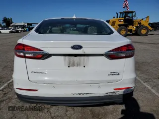 2019 Ford Fusion Hybrid SEL with VIN 3FA6P0MU6KR235742, listed as a Copart auction lot 46044323 with 61,172 mi miles. Bid and sale history available at carsss.com. Image 6.