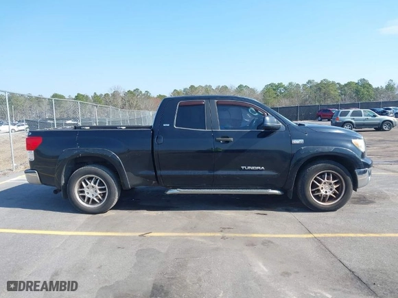 2007 Toyota Tundra SR5 with VIN 5TBRV54147S450467, listed as a IAAI auction lot 41525818 with 193,596 mi miles. Bid and sale history available at carsss.com. Image 13.