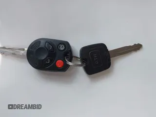 2009 Ford Escape Hybrid с VIN 1FMCU593X9KB20378, выставлен на аукционе IAAI как лот 42355245 с пробегом 173 055 миль миль и . История ставок и продаж доступна на DreamBid. Изображение 11.