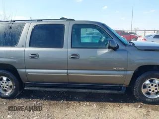 2000 Chevrolet Suburban LS with VIN 3GNFK16T1YG162181, listed as a IAAI auction lot 41843413 with 324,181 mi miles and . Bid and sale history available at DreamBid. Image 13.